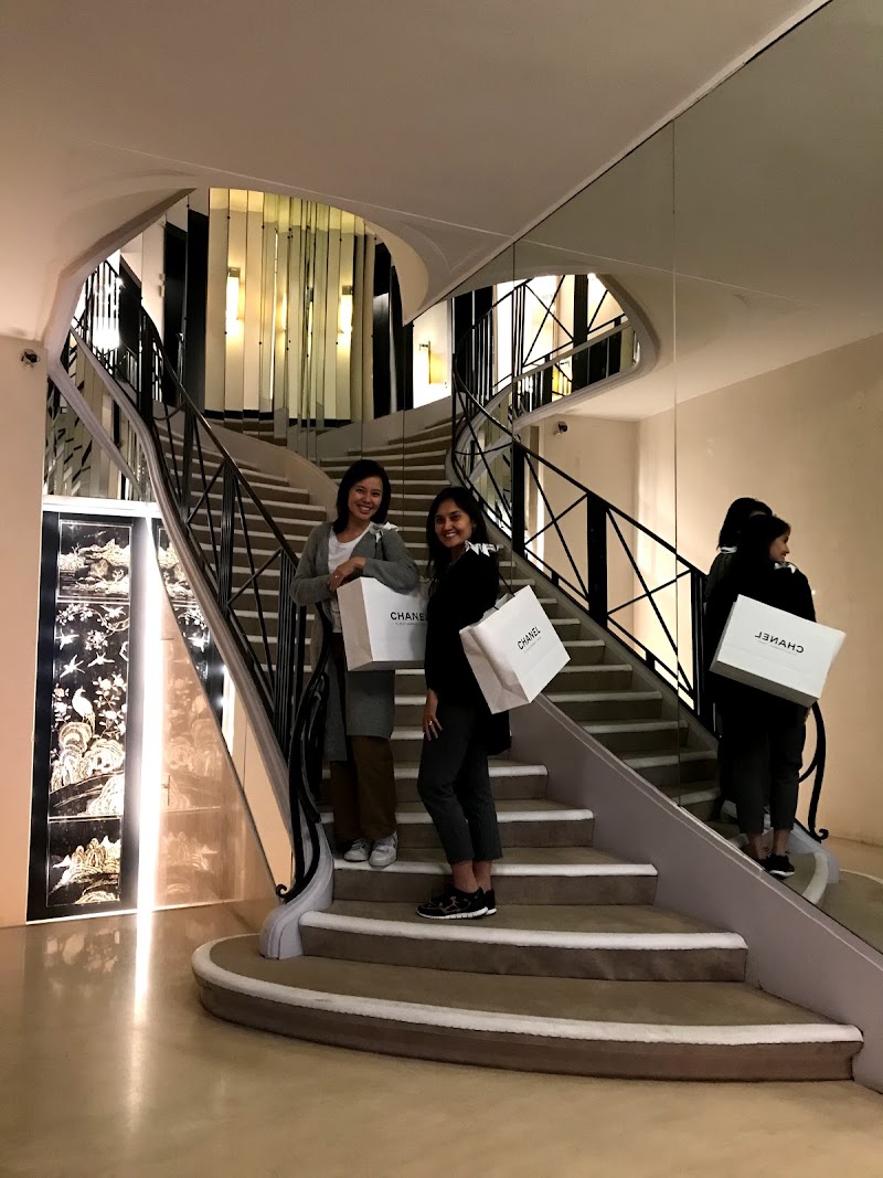 12th Anniversary Getaway to Paris (September 9 – 16, 2018)